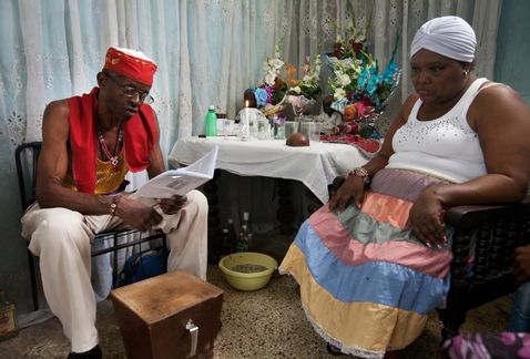 El negocio lucrativo de la santería en Cuba