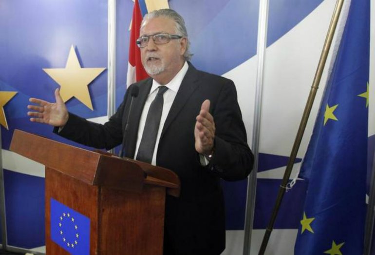 La UE trabaja "sin descanso" para lograr aplicación total de acuerdo con Cuba