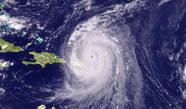  Administración Nacional de Océanos y Atmósfera, huracanes en el Atlántic