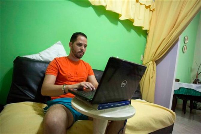 Cuba registró más de 4,5 millones de usuarios de internet en 2016