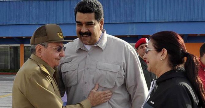 Cuba saca más dinero de Venezuela en 17 años que de la Unión Soviética en 30