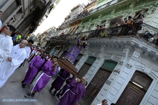 SEMANA SANTA Una representación de la Pasión de Cristo en La Habana (Fotos)