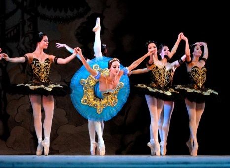  Jóvenes talentos del ballet convergen en la Habana
