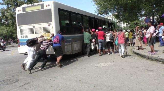 Transporte público en La Habana: Reordenamiento dos años después 