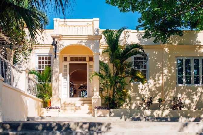 Une ONG américaine et Cuba ouvrent un atelier de restauration du patrimoine d'Hemingway