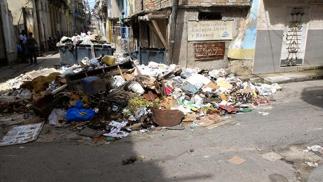 40% of the garbage collection equipment in Havana is operational