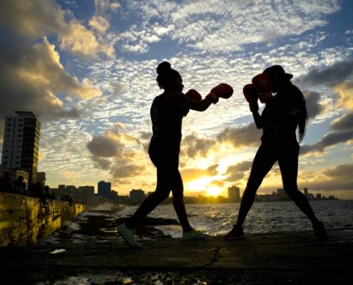 Cuba autorise les femmes à boxer
