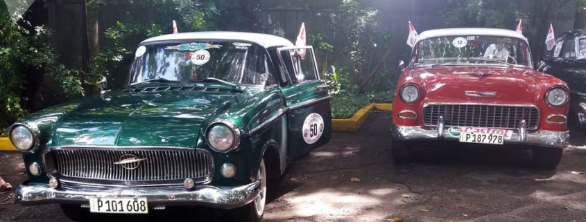 Automóviles antiguos en La Habana optan por la Copa Castrol