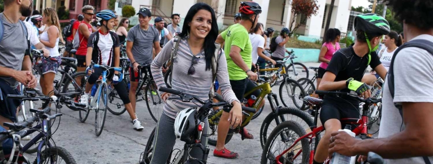Recorrido en bicicleta por La Habana a favor del medio ambiente