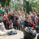 Jóvenes y niños cubanos limpian el Bosque de La Habana con el ‘Trash Challenge’
