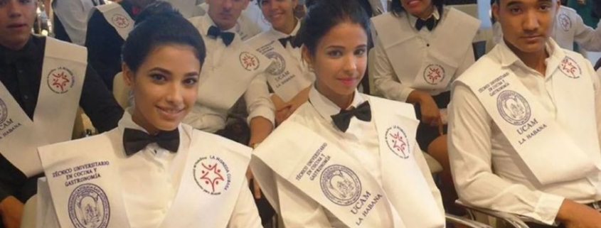 Un centenar de jóvenes cubanos se gradúan de Gastronomía gracias a acuerdo con la Universidad Católica de Murcia