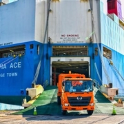 Arriban 48 nuevos camiones colectores de basura