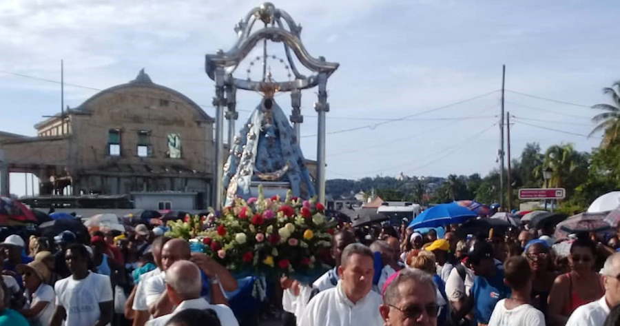 Procesión en Cuba de la Virgen de las Mercedes, Patrona de los Presos