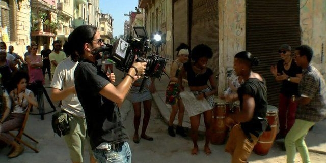 Le gouvernement légalise le cinéma indépendant a Cuba