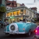 Restaurantes y bares estatales de Cuba trabajarán solo con pesos