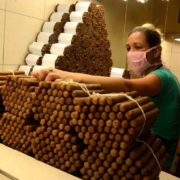 Comercializan tabaco de extrema calidad en provincia de Cienfuegos