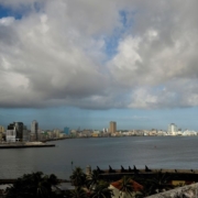 Vientos fuertes y falta de electricidad en gran parte de La Habana