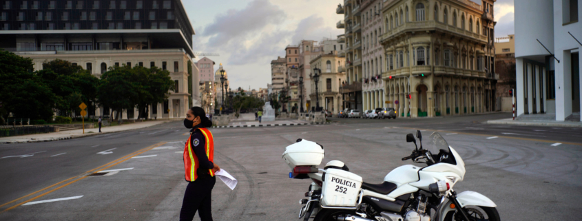 Más tests, menos transporte y todo cerrado en La Habana