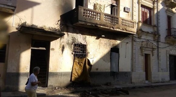 Reportan incendio en San José entre Oquendo y Soledad, en Centro Habana
