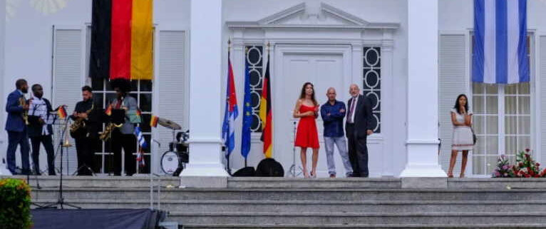 Embajada de Alemania en Cuba cobrará sus servicios en euros