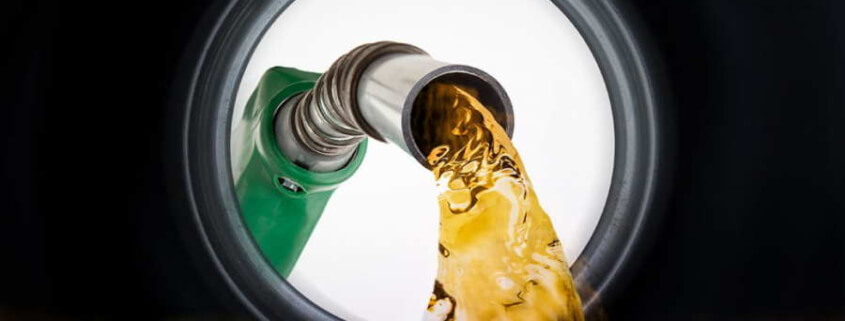 Gobierno anuncia creación de servicentros en MLC para venta de combustible