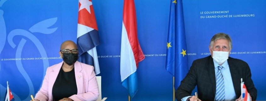 Cuba y Luxemburgo firman Acuerdo de Servicios Aéreos