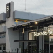 Más Mercedes para la renta turística en Cuba