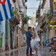 Ni bodas ni ventas de casas en La Habana