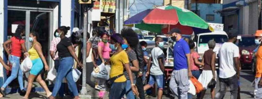Empresarios piden visa especial para cubanos en República Dominicana