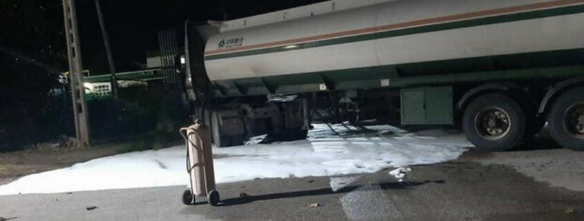 Un camión derrama por accidente 11.000 litros de gasolina en Varadero