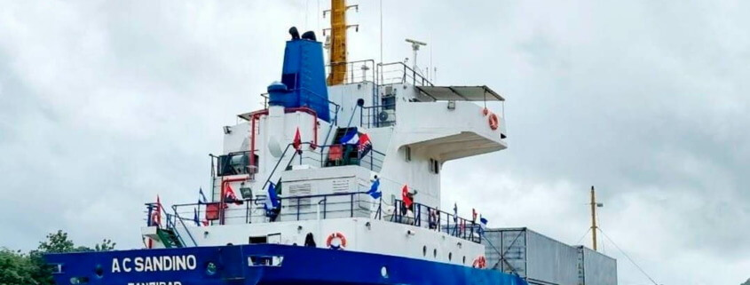Nicaragua envía buque con ayuda humanitaria a Cuba