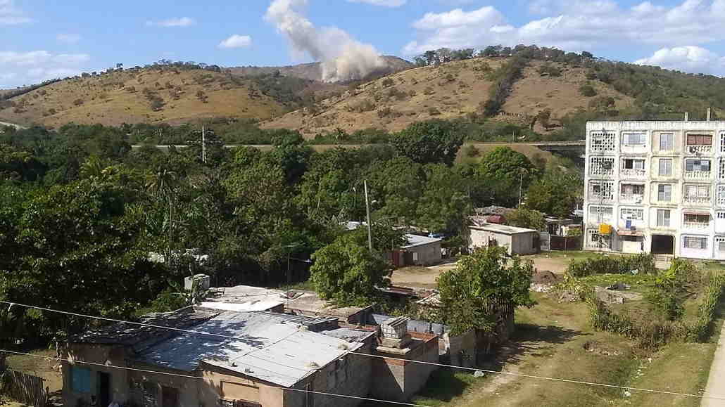 Fuertes explosiones estremecen la ciudad de Santiago de Cuba