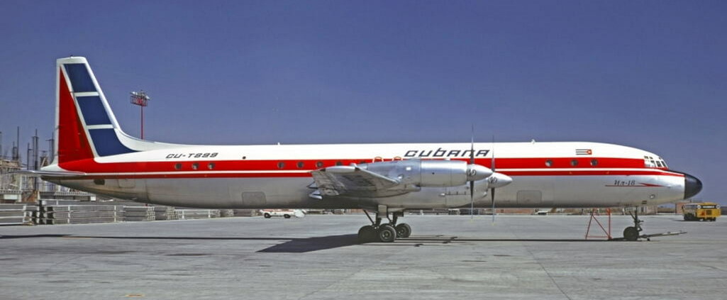  How did Cubana de Aviación gain its unconventional fleet?
