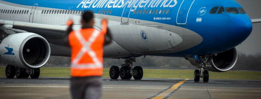 Aerolíneas Argentinas anunció que retomará sus vuelos a Cuba