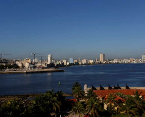 Cuba sees hints of recovery, announces “audacious” measures to tame inflation