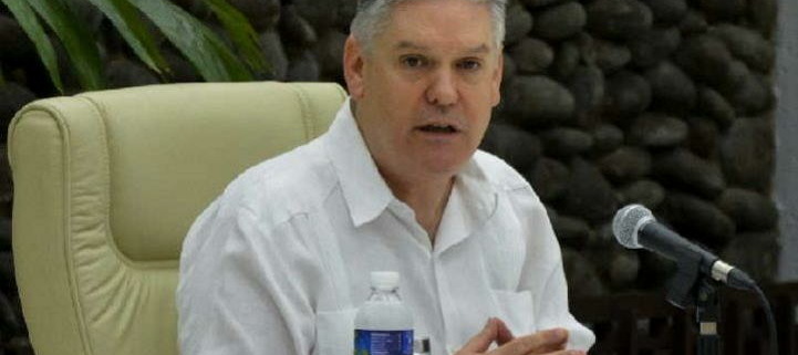 Ministro cubano de economía dice que no hay solución rápida a devastadora crisis
