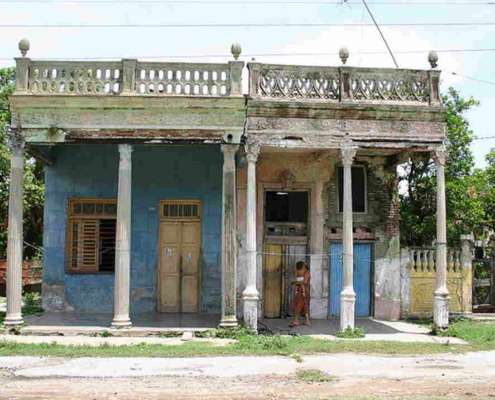 With Cubans leaving en masse, much of Cuba's real estate is up for sale
