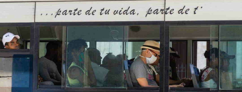 Gobierno cubano retoma uso obligatorio de mascarilla en transporte público