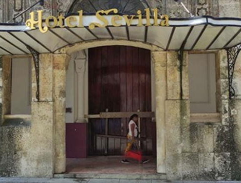 Tour of the Closed Hotels in Havana