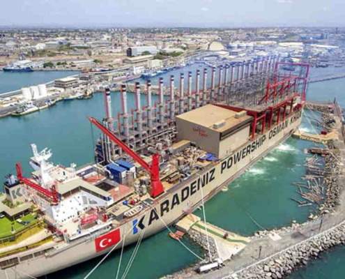 Cuba busca mayor suministro de electricidad mediante centrales flotantes turcas
