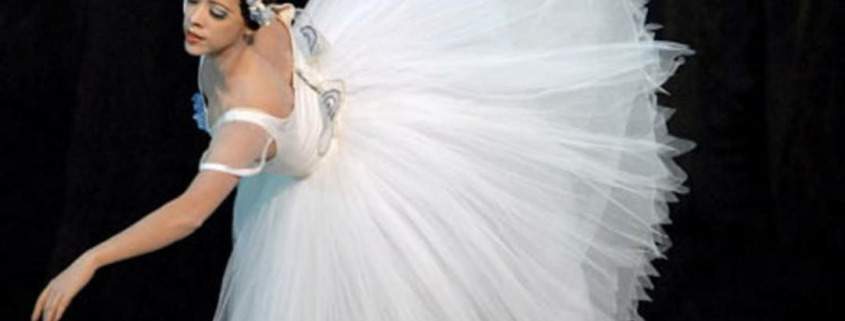 Ballerina cubana Anette Delgado fascina con su Giselle en 27 Festival de Ballet