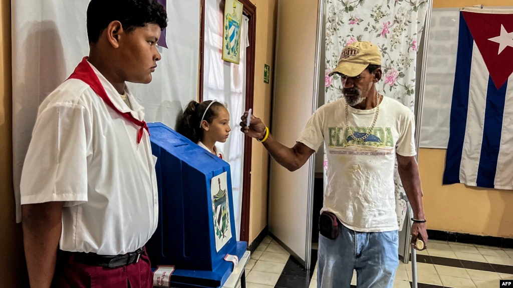 Cuba Holds Local Elections