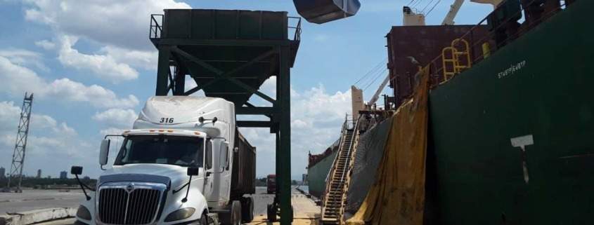 Cuba alista exportación de piedra rajón para balasto en Tren Maya
