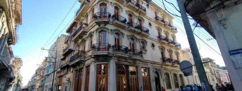 Who are the Mystery Owners of the Hotel Cayo Hueso in Centro Havana