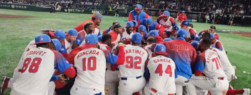 Peloteros cubanos podrían cobrar hasta 50 mil dólares de ganar el Clásico Mundial