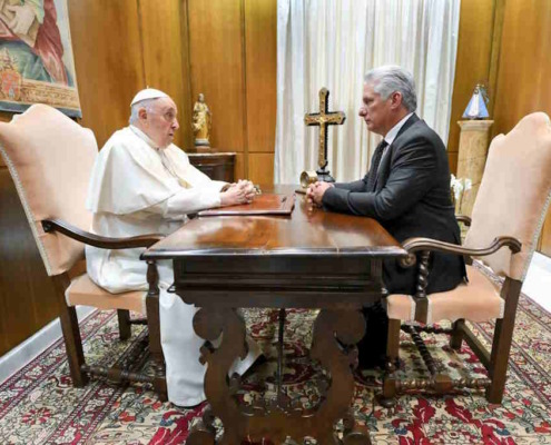 Díaz-Canel rencontre le pape François au Vatican