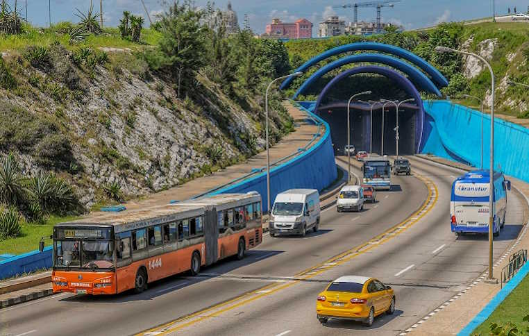 Le tunnel de la baie de La Havane