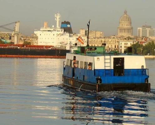 Regla ferry resumes transportation in Havana Bay