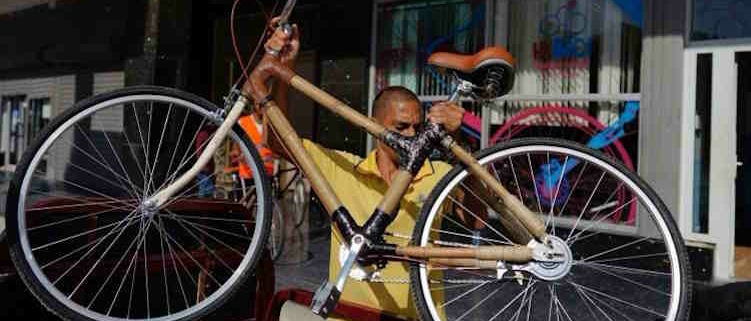Vélo Cuba Bamboo bicycles through the streets of Havana