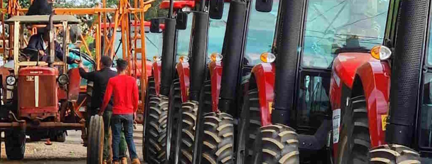 México dona tractores y un vivero para producir alimentos en Cuba